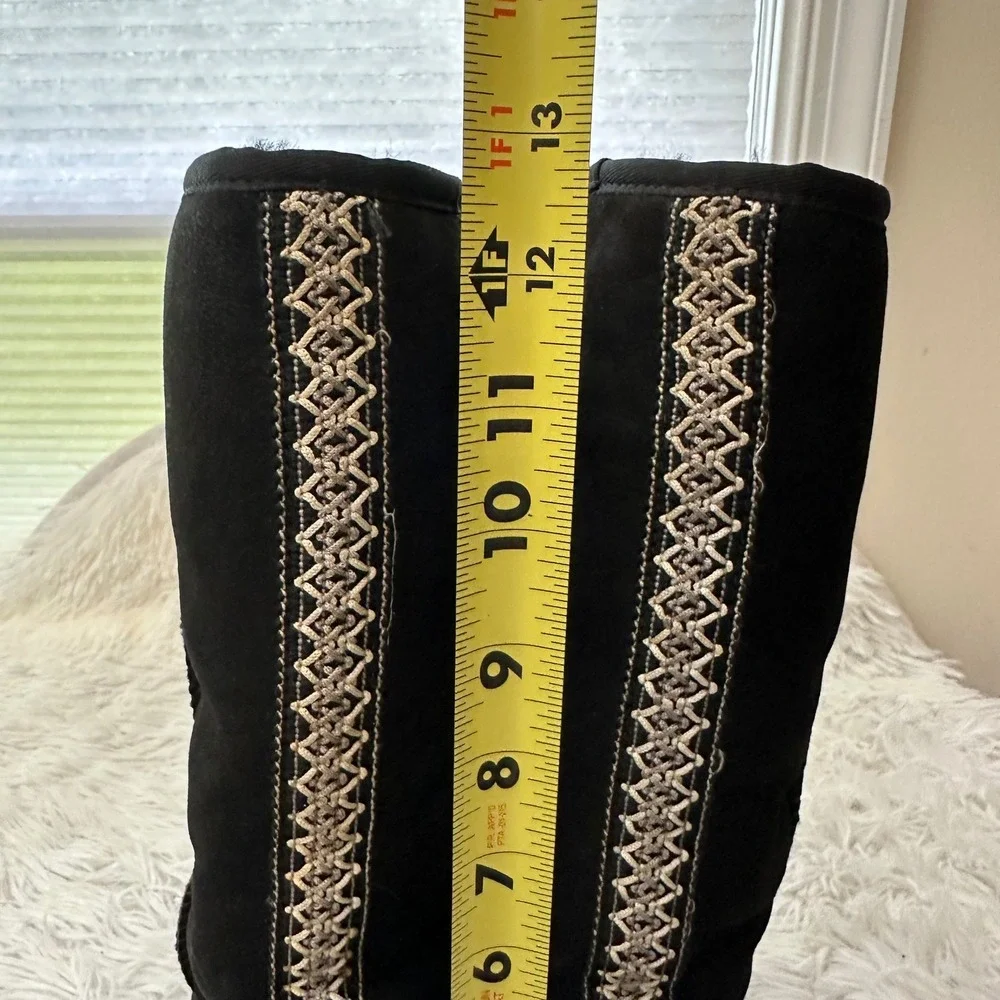 UGG Ultra Tall Revival Boots Black Suede Tasman Braid Aztec Sz 7 Shearling Lined